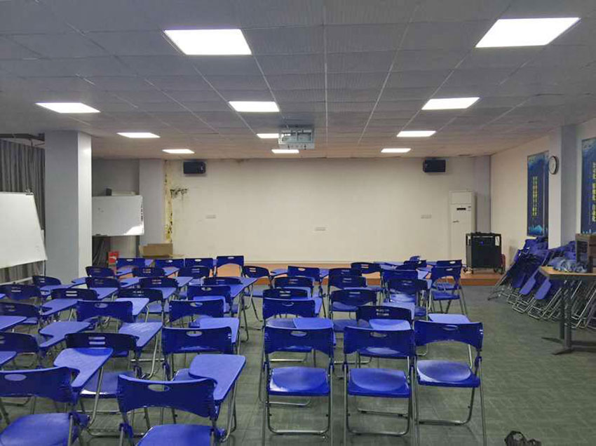 安踏会议室音响